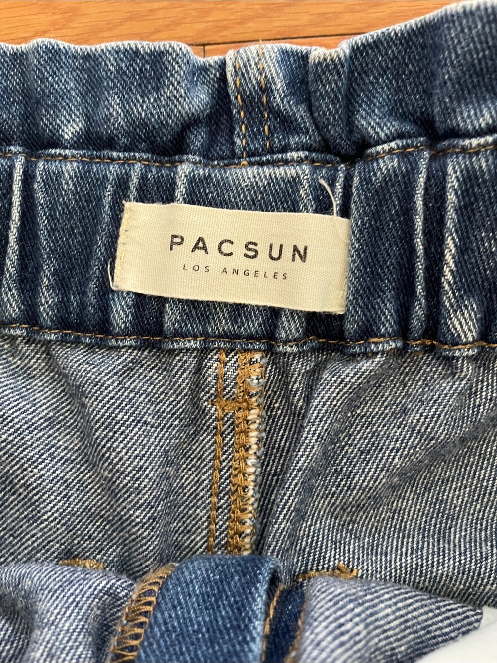 PacSun High-Waist Paperbag Denim Mom Shorts - Washed Blue - Picture 3 of 5
